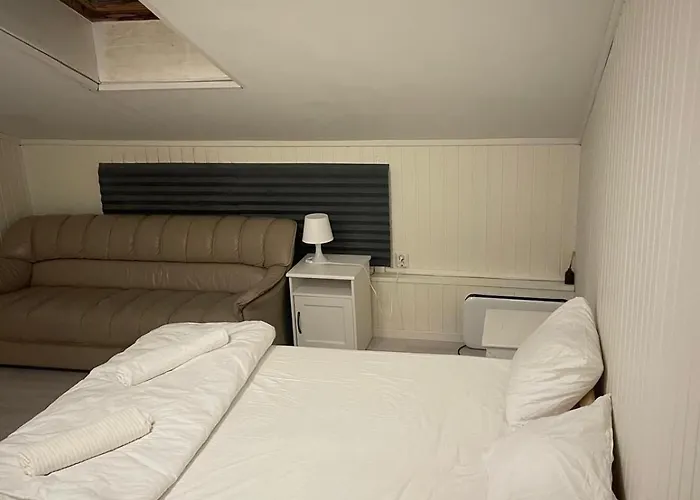 아파트 One Bedroom Kjeller -2mins From Oslomet -tc 릴레스트룀